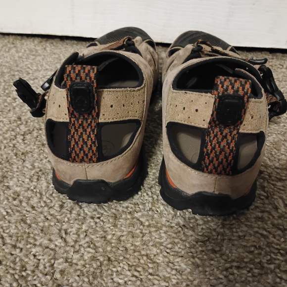 Men's Timberland Sandals With Vibram Soles - Picture 4 of 7